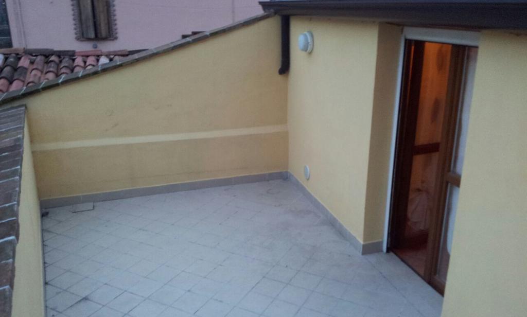 Via Toscana House Parma Habitación foto